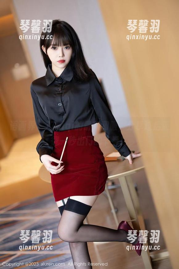 语画界-77qiqi 语画界 - 77qiqi的最新和服,分享过后还得一秒出门的节奏!