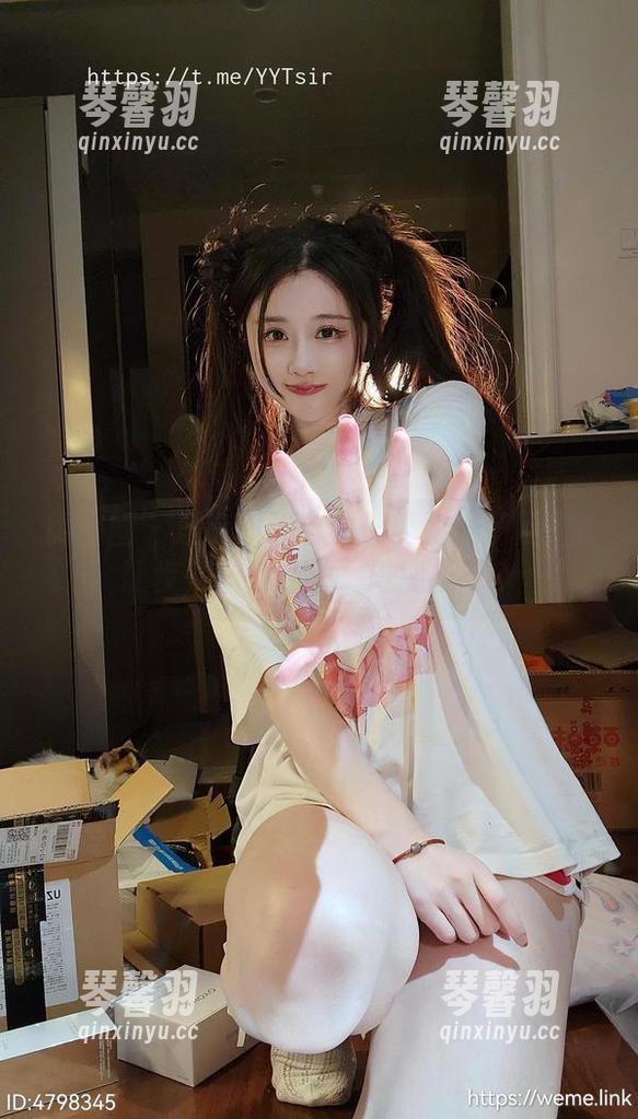 轩子巨2兔 微密圈 - 这套图连自然都要为轩子巨2兔让步,户外私拍,谁能拒绝?