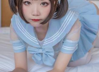 看，看！铁打萌萌_moi的白裙写真，画风绝了