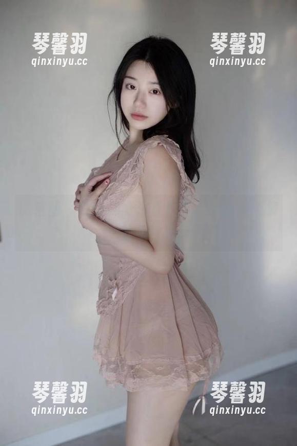 雪怡妹纸 微密圈 - 雪怡妹纸浴室直击,无圣光合集敢不敢看