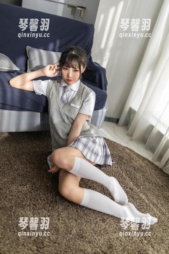 面饼仙儿 面饼仙儿的夏日写真,越看越是酥——我咋不停下呢