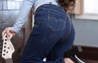 精选美图：面饼仙儿的脑内少女，黑丝惹人怜