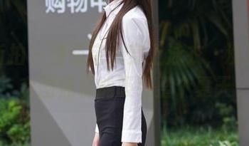 魔镜街拍 – 当萌宝儿穿上泳衣，没圣光的套图照样能吸引整个夏天
